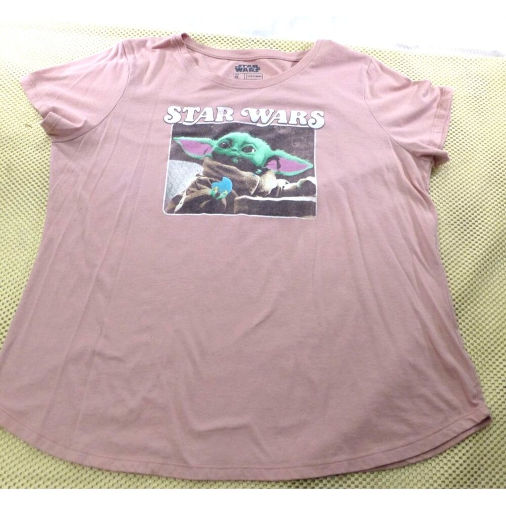 Star Wars Baby Yoda Grogu Pink Graphic Tee Womens XL By Fifth Sun